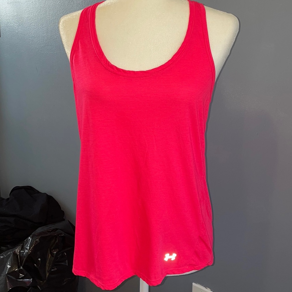 Under Armour hot pink tank